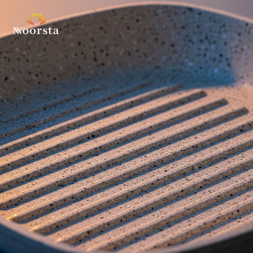 جريل جرانيت كوك ان مقاس 28 سم كريمي - Premium Granite Grill Pan 28cm Creamy - Noorsta
