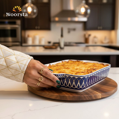 طاجن بورسلين مستطيل شيك لعزومات العيلة - Elegant rectangular porcelain baking dish with gold pattern - Noorsta