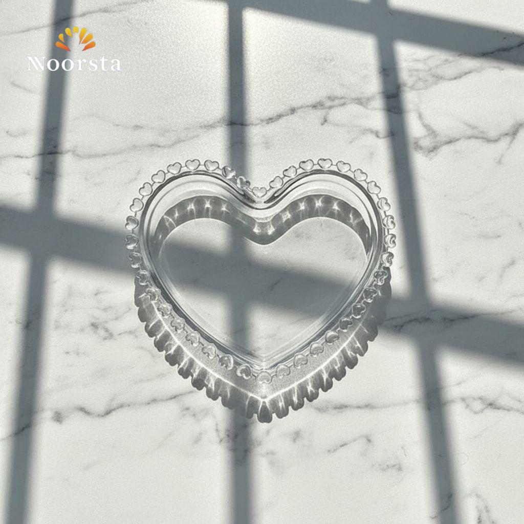 طبق تقديم حلويات وجاتوه ازاز شيك بتصميم قلب بابلز - Elegant Clear Glass Heart Bubble Dessert Plate - Noorsta