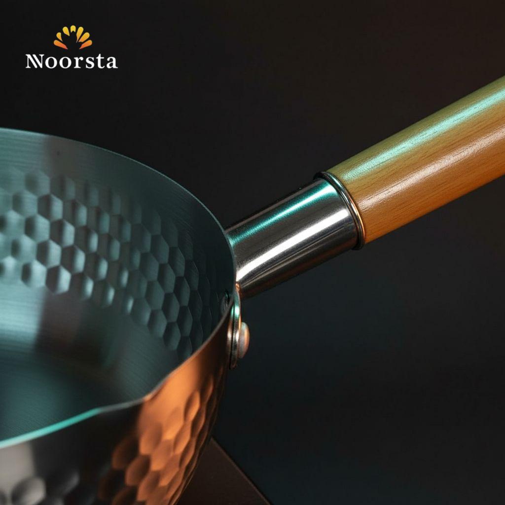 كازرولا استانلس بيور بيد خشب عملية جدا - Premium Hammered Stainless Steel Saucepan - Noorsta