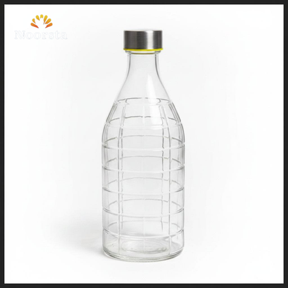 ازازة ميه قزاز شيك بتصميم شبكي وغطا ستانلس - Modern grid-pattern glass water bottle with stainless steel lid - Noorsta