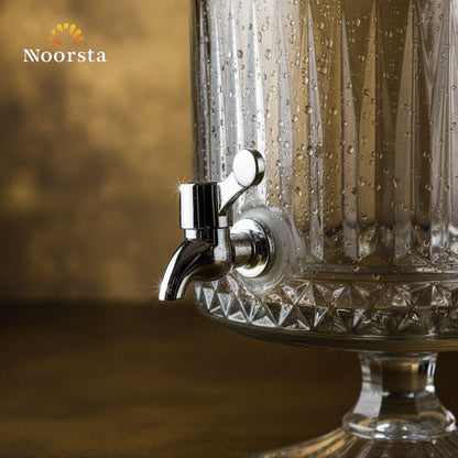 موزع مشروبات كريستال تراثي فاخر مع قاعدة وصنبور كروم