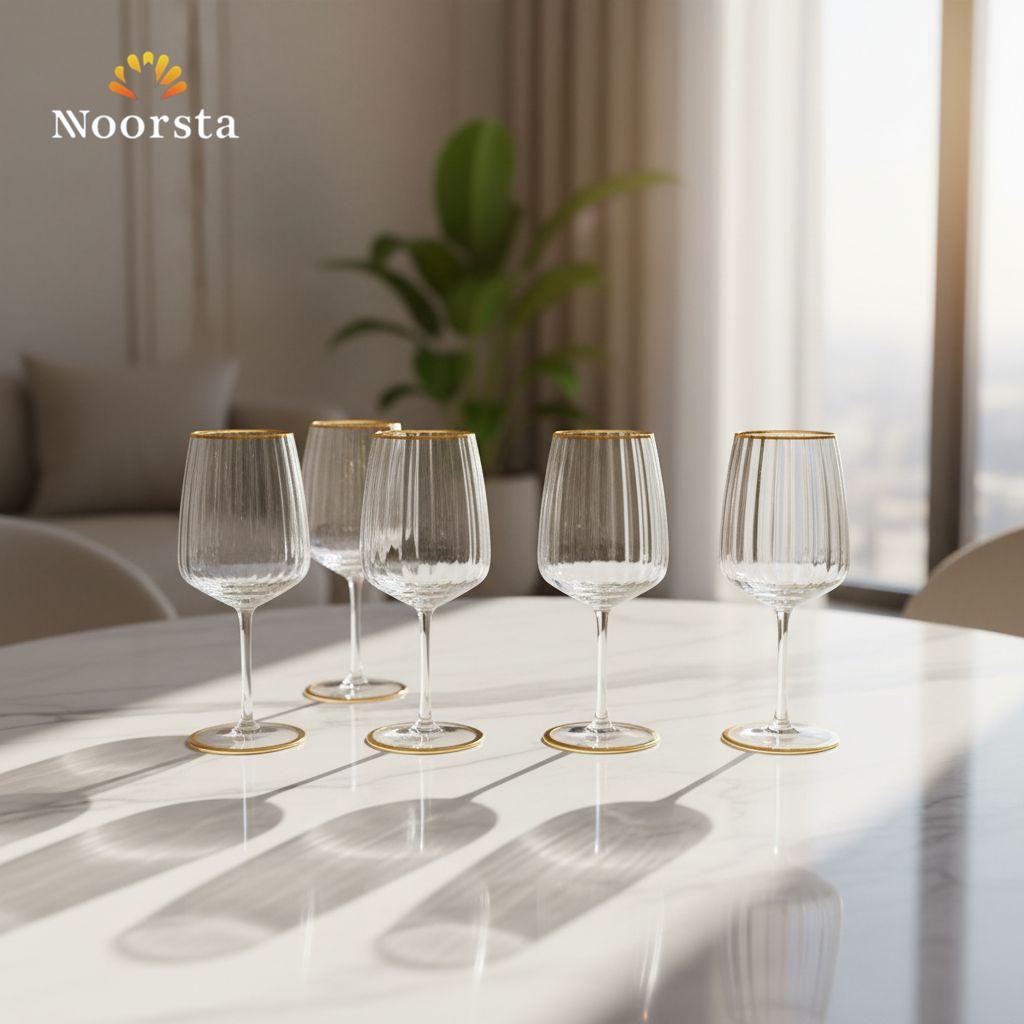 طقم كاسات كريستال مضلع بحواف ذهبية 6 قطع لتقديمات الضيوف - Elegant Ribbed Crystal Glass Set with Gold Rims 6 Pieces - Noorsta