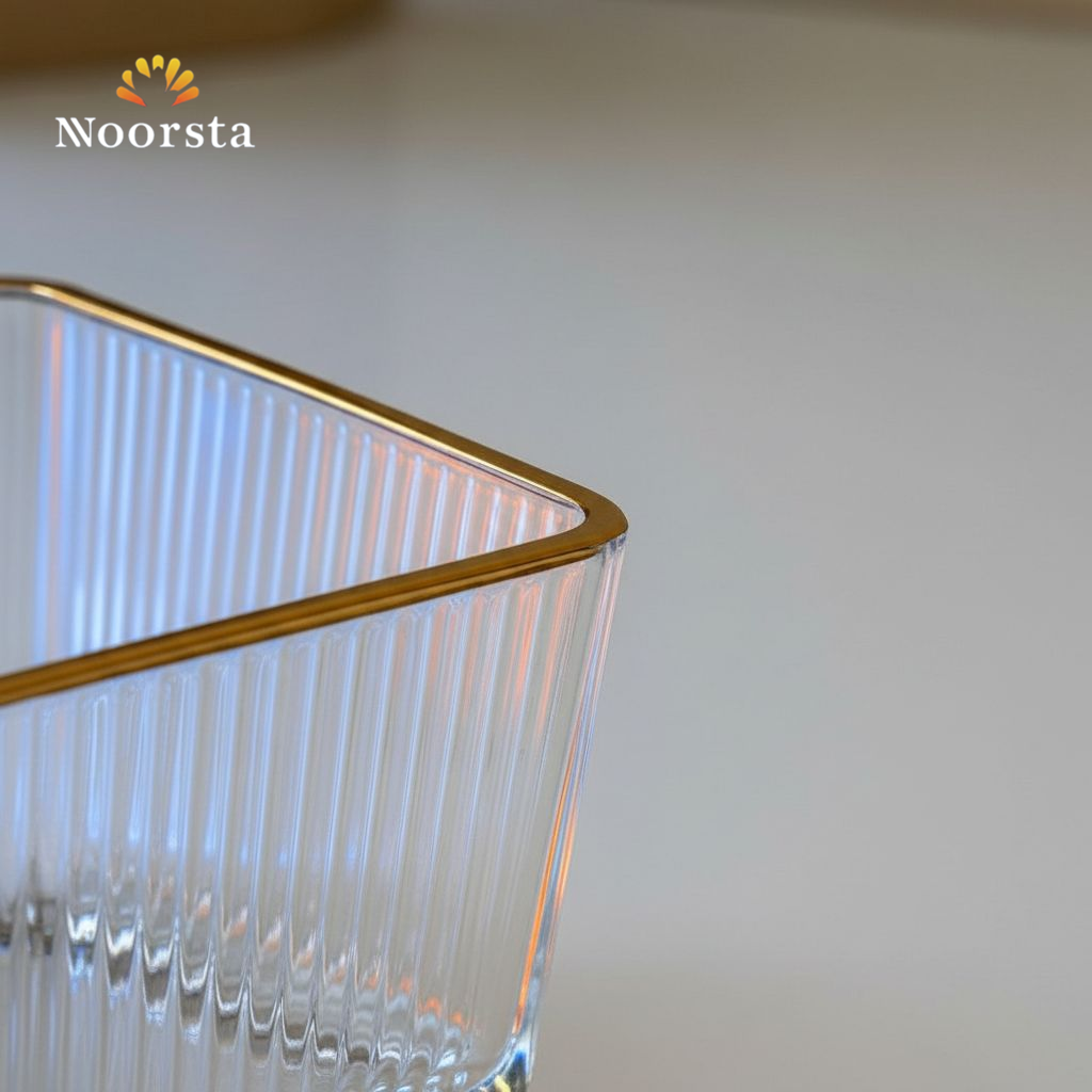 طقم بولات زجاج مضلع مربع لتقديم الشيك - Elegant 6-Piece Square Glass Bowl Set with Gold Rim - Noorsta