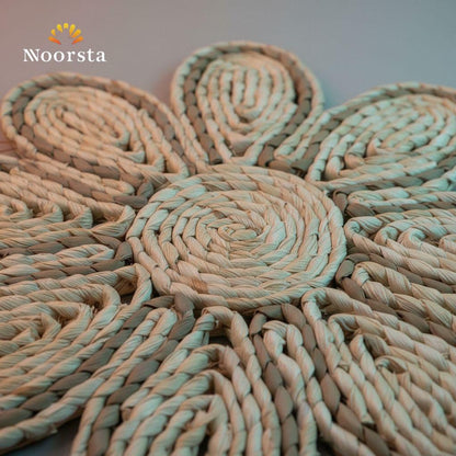 كوستر خوص هاند ميد شيك جدا للتقديمات - Authentic Handmade Wicker Flower Coaster - Noorsta