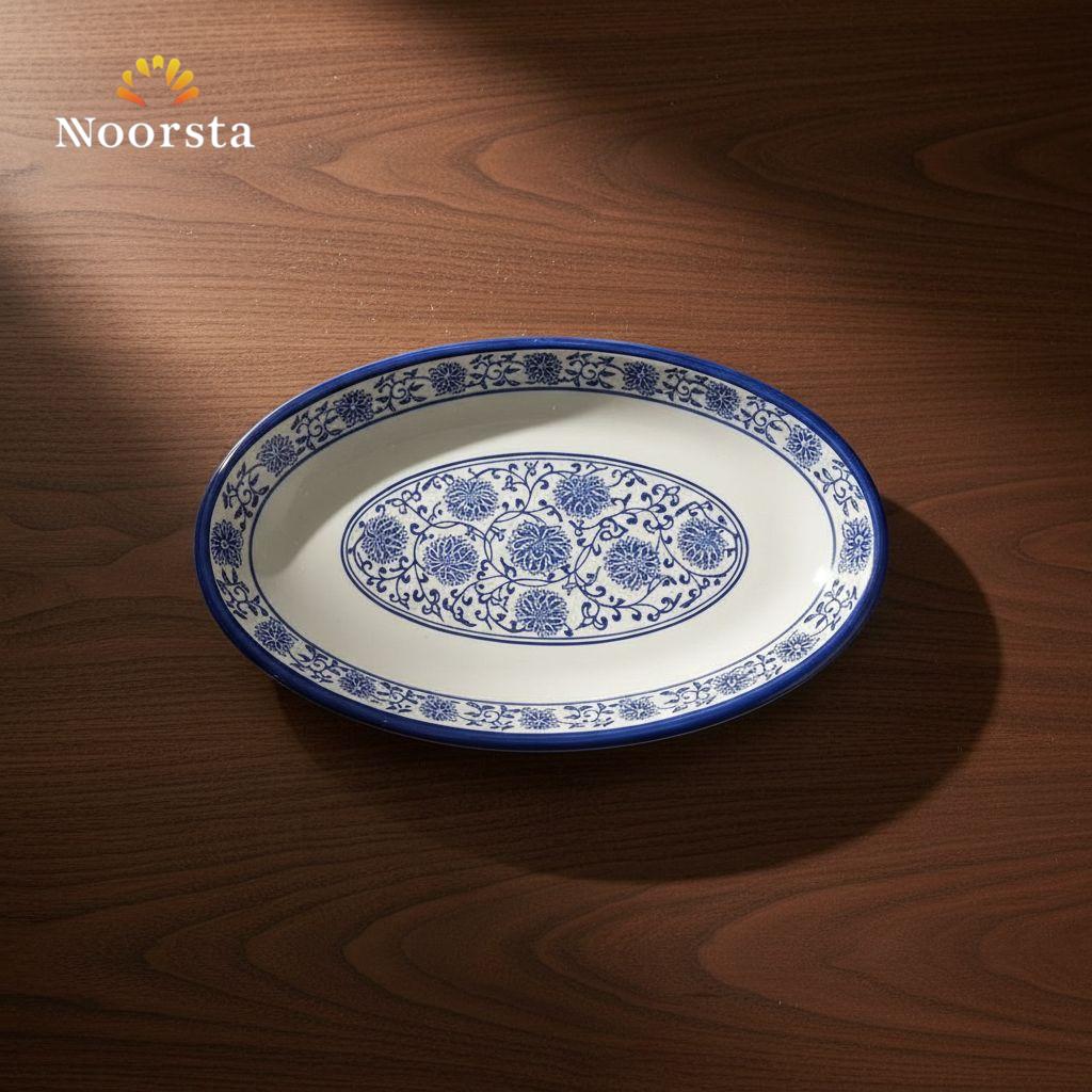 سرفيس تقديم بورسلين للعزومات - Classic Blue and White Porcelain Platter - Noorsta