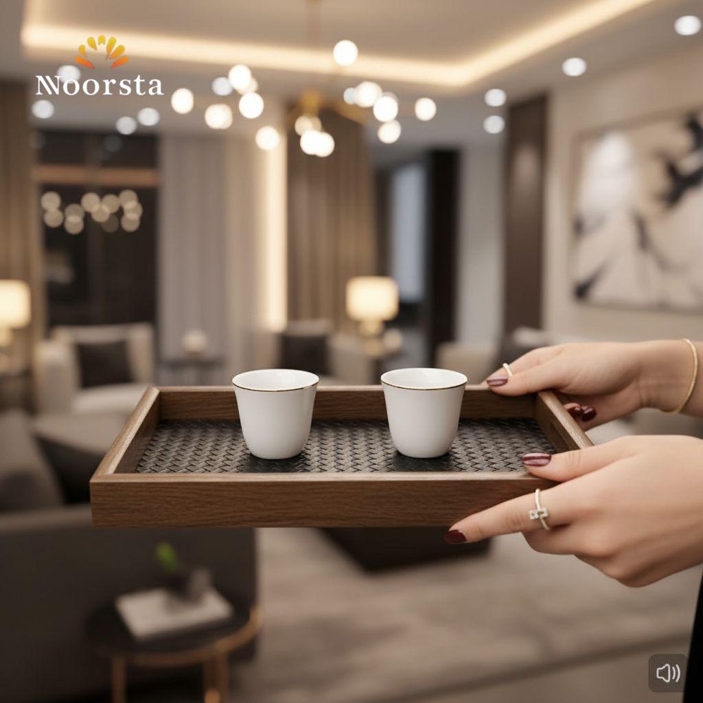 صينية تقديم خشب في جلد شيك جدا للضيافة - Elegant woven leather and wood serving tray - Noorsta