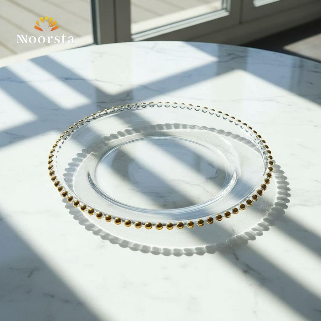 طبق زجاج شفاف بكنار دهبي بارز للعزومات - Premium clear glass serving plate with gold beaded rim for stylish hosting - Noorsta