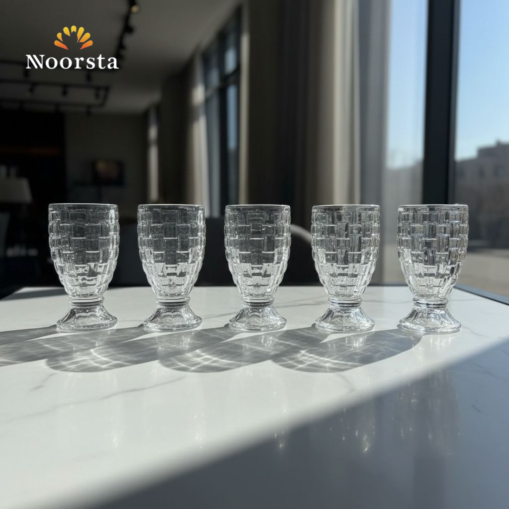 طقم كاسات شيك لتقديم العصاير - Elegant Textured Glass Goblet Set - Noorsta