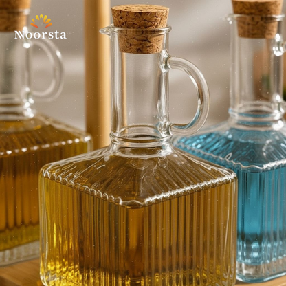 طقم زيت وخل زجاج مضلع بحامل بامبو - Elegant Ribbed Glass Oil and Vinegar Cruet Set - Noorsta
