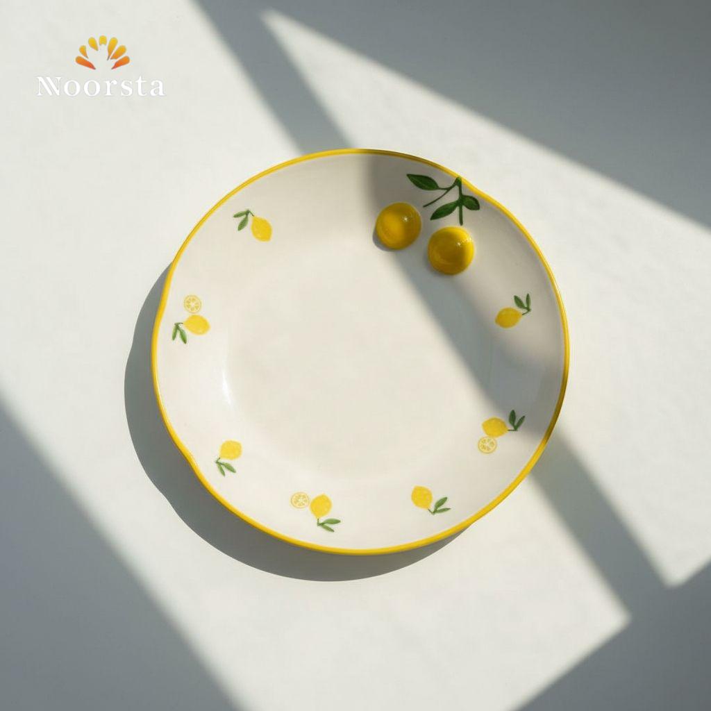 طبق بورسلين شيك بتصميم ليمون بارز لتقديمات الضيوف - Vibrant Lemon Embossed Porcelain Plate for Elegant Hosting - Noorsta