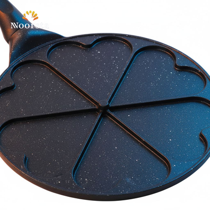 طاسة بان كيك وبيض 7 قلوب مانعة للالتصاق - Premium 7-Heart Non-Stick Pancake Pan - Noorsta