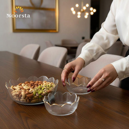طقم بولات زجاج شكل وردة بحرف دهبي لتقديم السلطات والشوربة - Elegant Floral Glass Bowl Set with Gold Rim for Salads and Soups - Noorsta