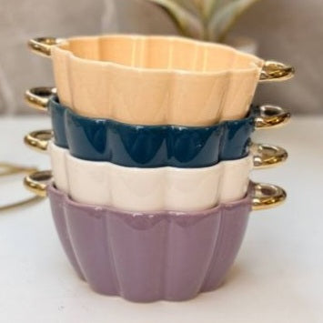Elegant Flower-Shaped Porcelain Bowl Set with Gold Metal Stand - 4 Pieces